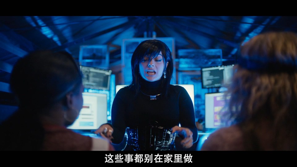 2021美国喜剧《致胜女王》HD720P&HD1080P.英语中字截图